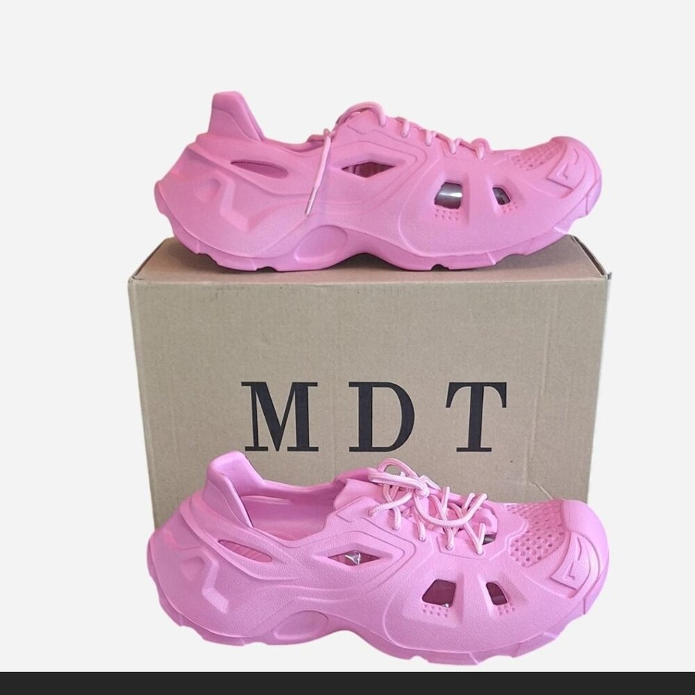 MDT pink shoes